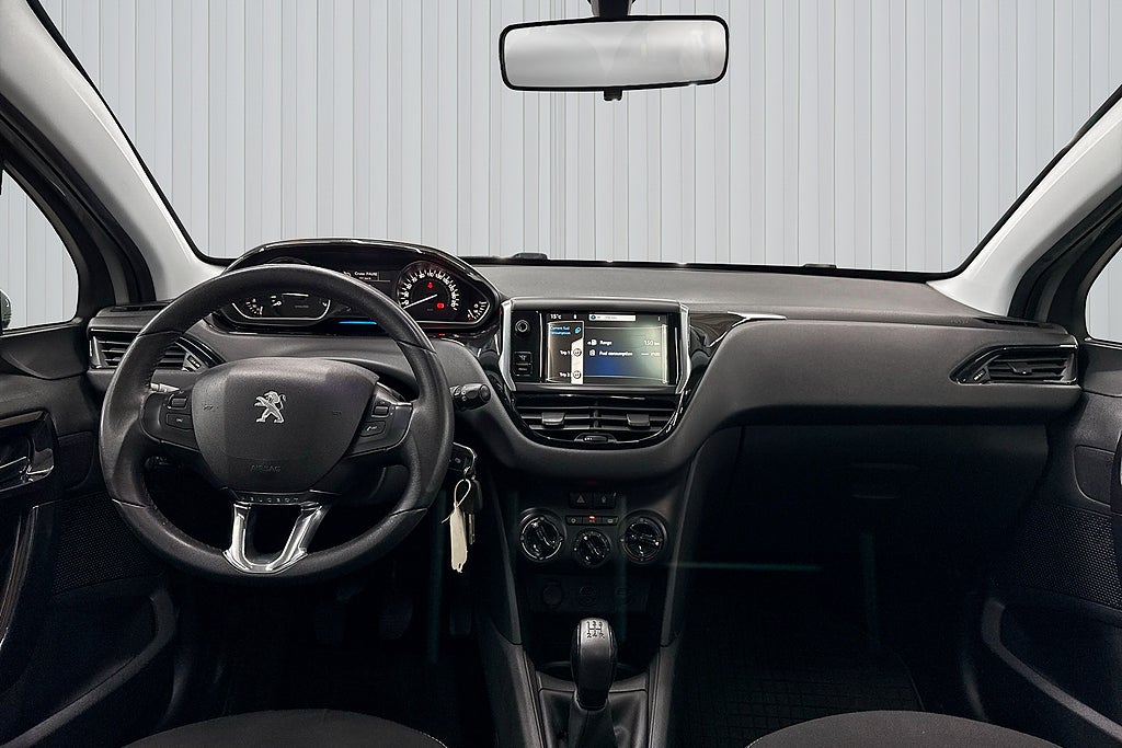 Peugeot 208 2013