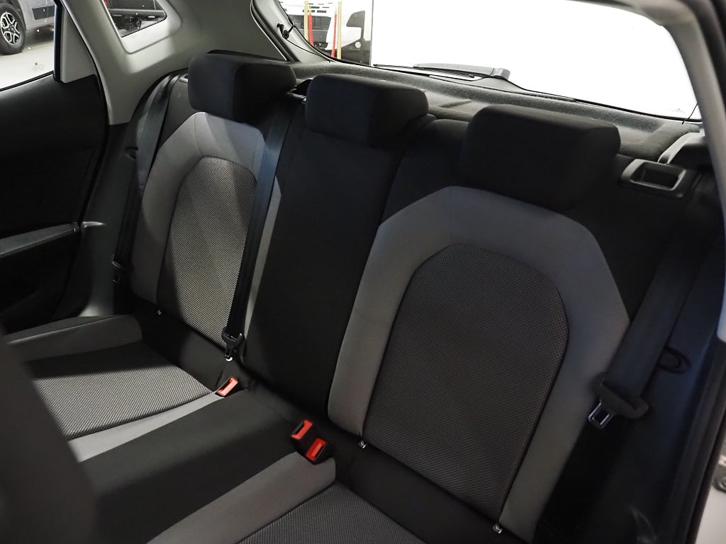 Seat Ibiza 1.0 TSI 115hk DSG Style Automat P-Sensorer 2020