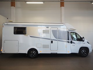 Husbil-halvintegrerad Carado T 449 3 av 22