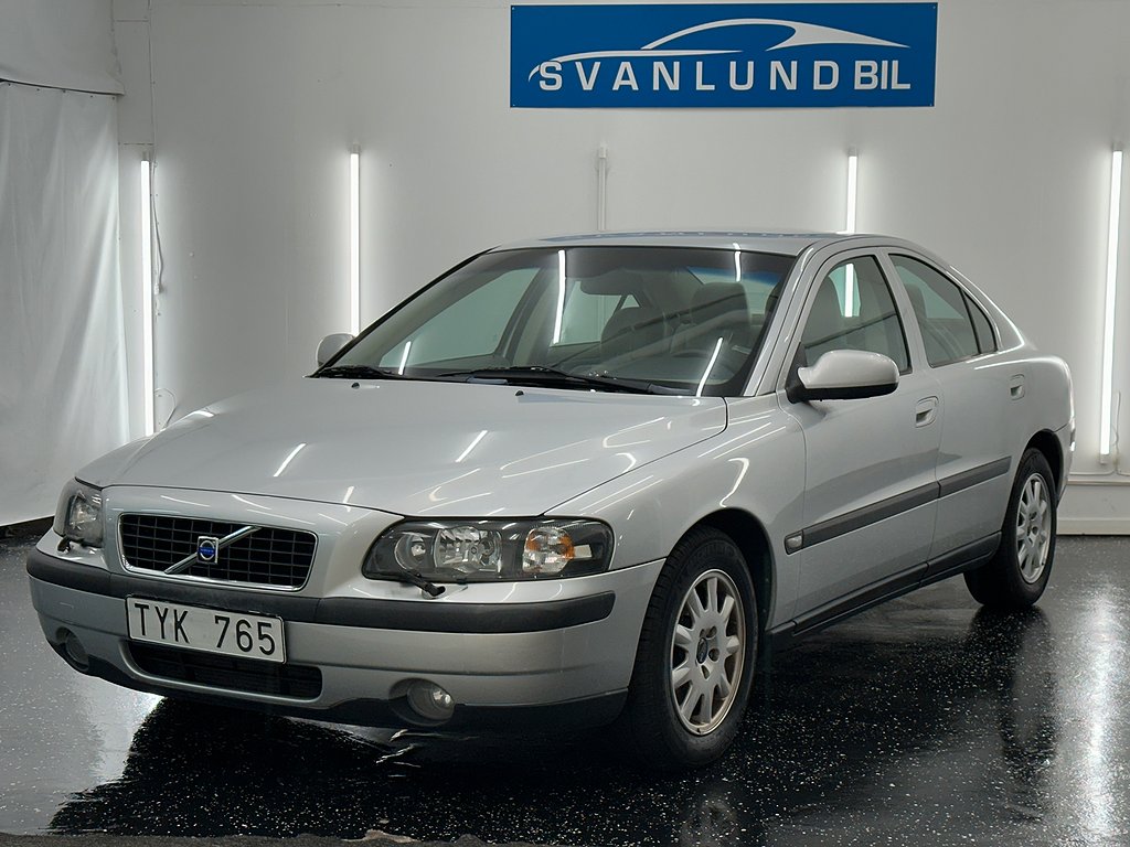 Volvo S60 2.4 Business  Manuell, 140hk/Ny-servad  1 Ägare 