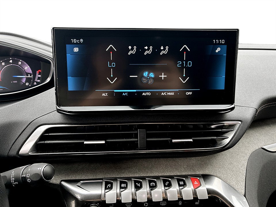 Bild på Peugeot 5008 GT 1.2 PT 130hk Aut 7-SITS B-KAMERA
