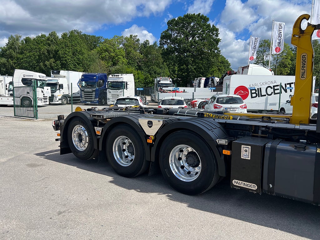 Volvo FM13 460 8x4*4 Kranväxlare Palfinger Kran & Jibb