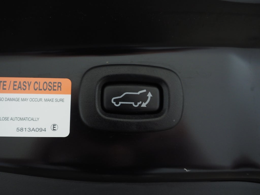 Mitsubishi Outlander PHEV 4WD CVT Business Dragkrok Skinn 360° Kamera 2019