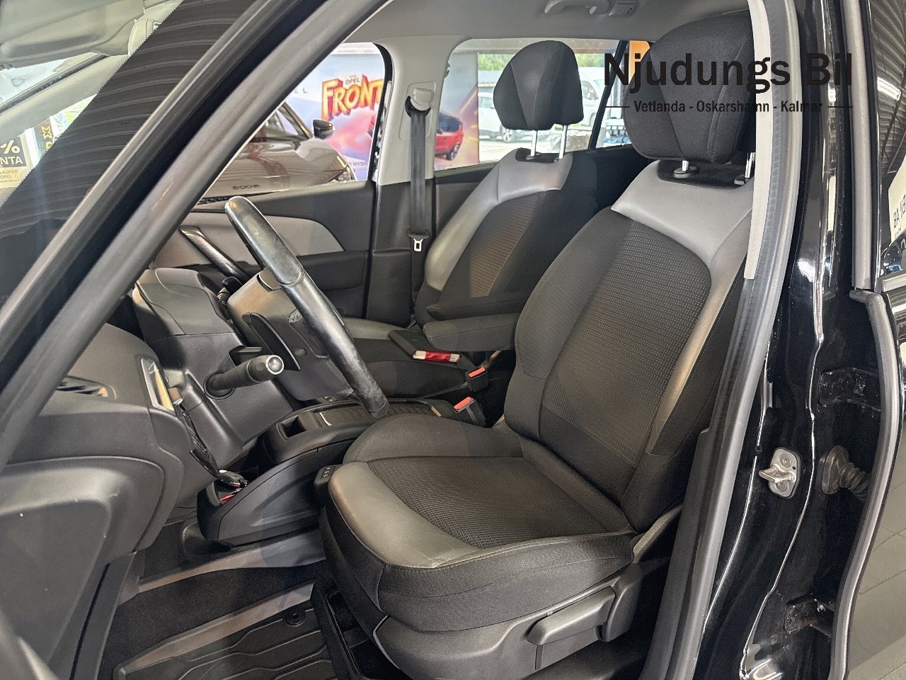 Citroen Grand C4 Picasso 2017, bild 5/43