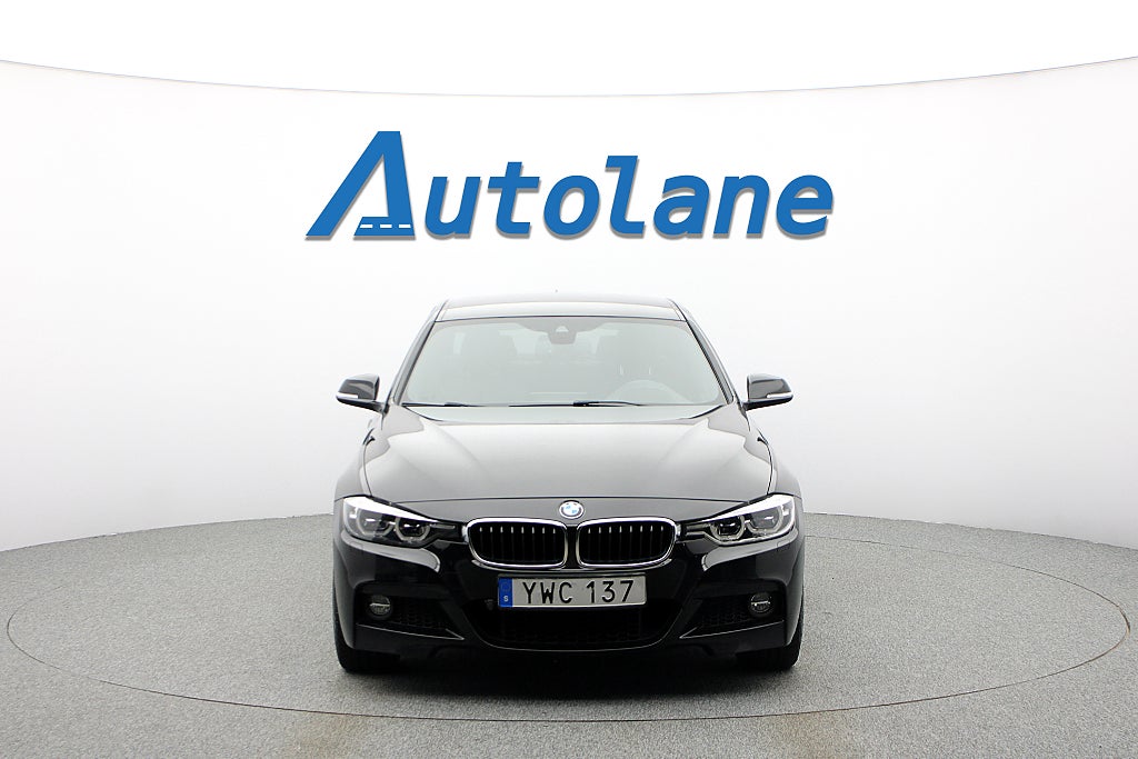 BMW 330i xDrive Sedan M Sport, HUD, Sommarkampanj 4,99% 252hk