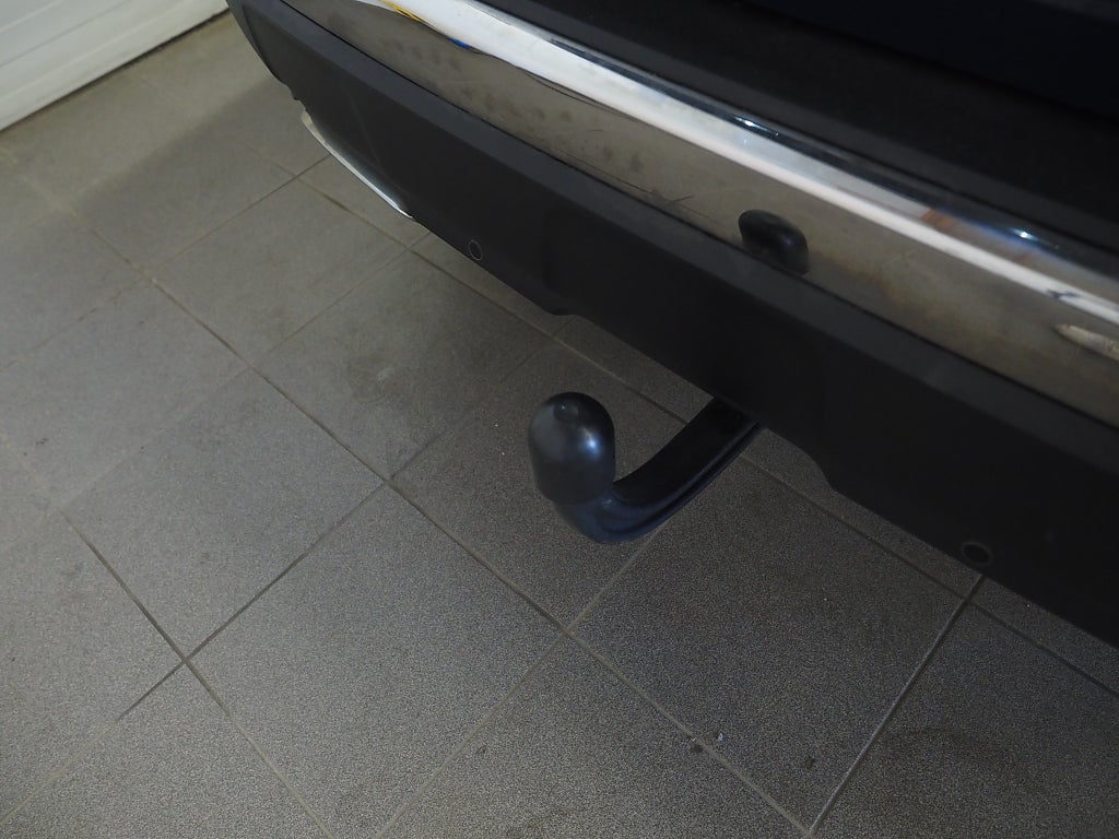 Peugeot 3008 HYBRID4 300 EAT GT | Pano | Drag | Kamera | GPS | Skinn 2021