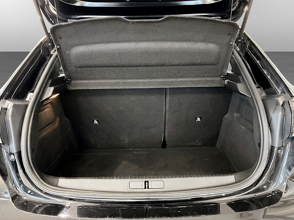 Bild på Peugeot e-208 GT 50kWh 136hk Aut B-KAMERA CARPLAY 