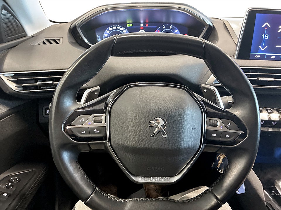 Bild på Peugeot 3008 Allure 1.5 BHDi 130hk Aut DRAG BACKSENSOER