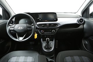 Halvkombi Hyundai i10 17 av 25