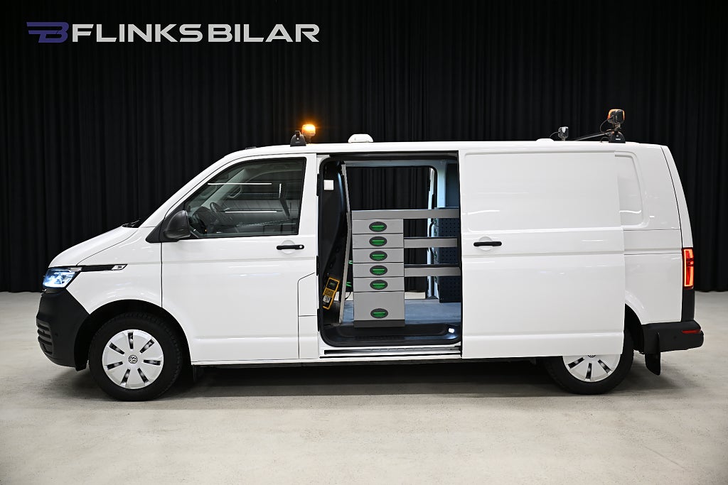 Volkswagen Transporter 4Motion 150HK L2|Servicebil|V-Inredd|Dubbeldörr|Leasbar