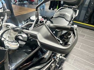 BMW S1000XR /LeoVincé/ConnectedNavigator/1025 mil
