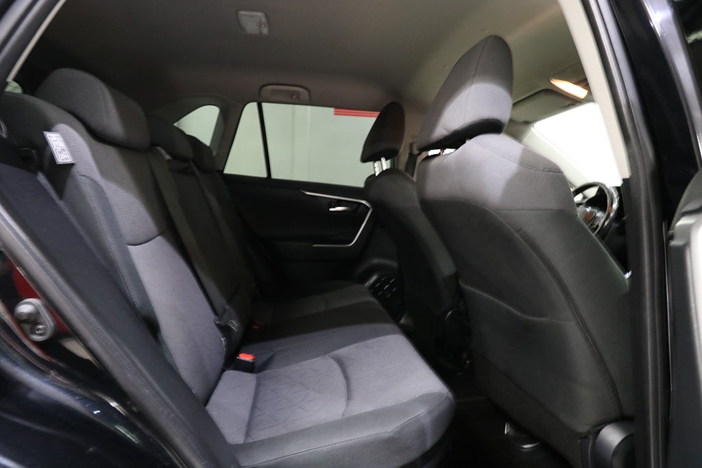 Toyota RAV4 2019 - miniatyr 16