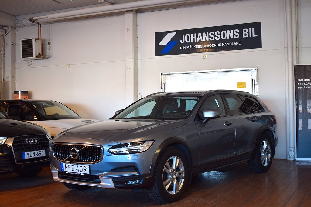 Volvo V90 Cross Country D4 AWD Momentum Plus VOC D-Värm Drag