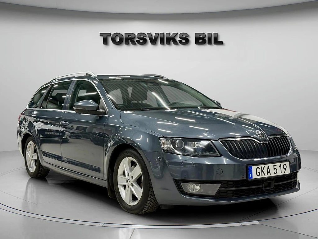 Skoda Octavia Kombi 2.0 TDI Business Edition, Vinterhjul Hemleverans - miniatyr 8