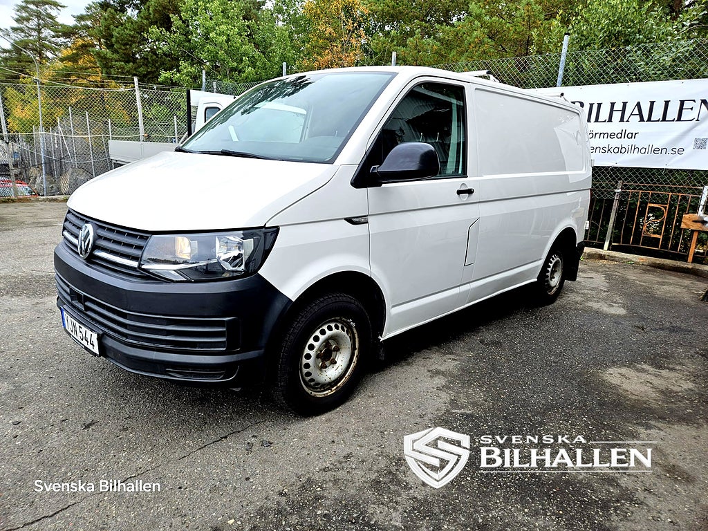 Volkswagen Transporter T30 2.0 TDI AUT Momsbil Nybesiktad Nyservad Drag Euro6