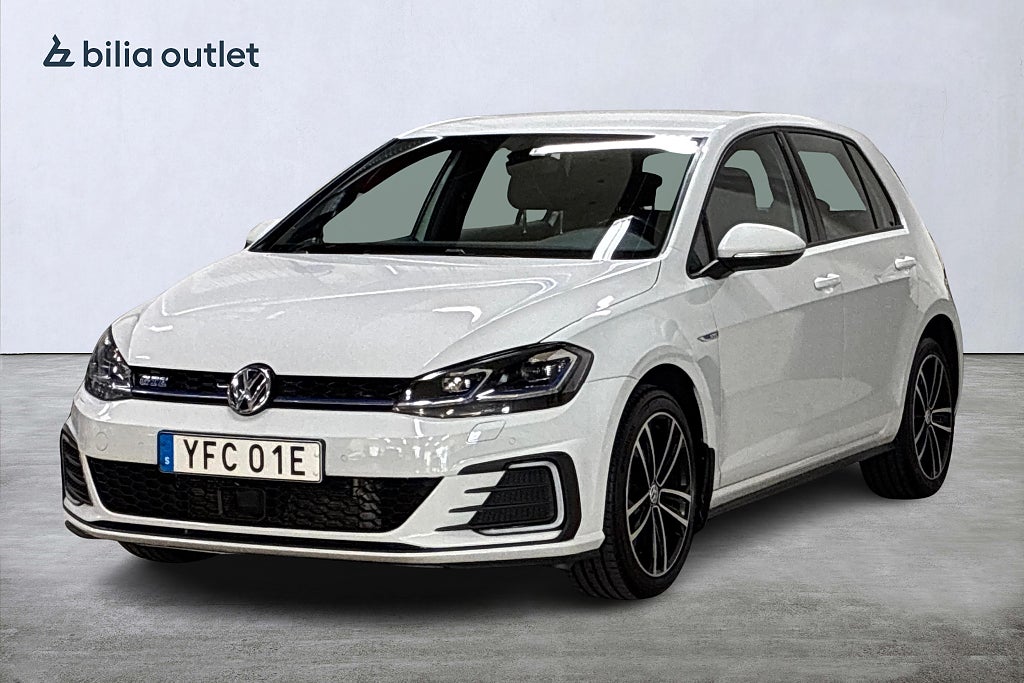 Volkswagen Golf GTE 1.4 TSI DSG 204hk Cockpit ParkPilot AdaptivFarth
