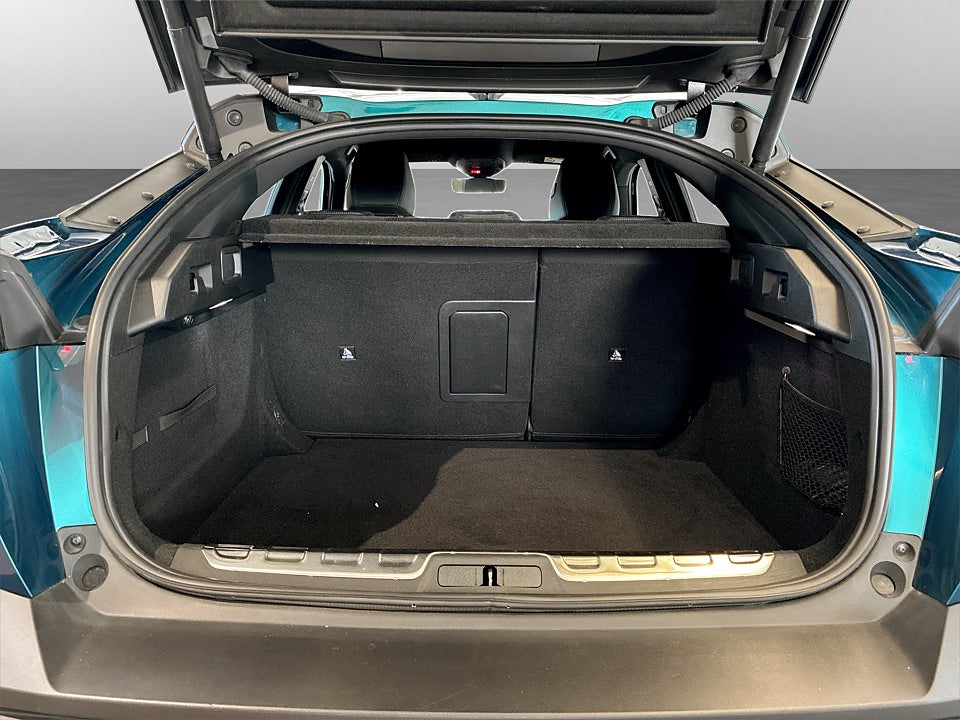 Bild på Peugeot 408 GT 1.2 PT 130hk Aut B-KAMERA CARPLAY EL-BAKLUCKA