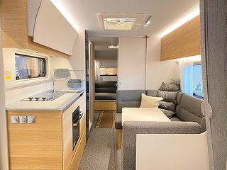 Husvagn, 1-axl Adria Adora 673 PK 9 av 31