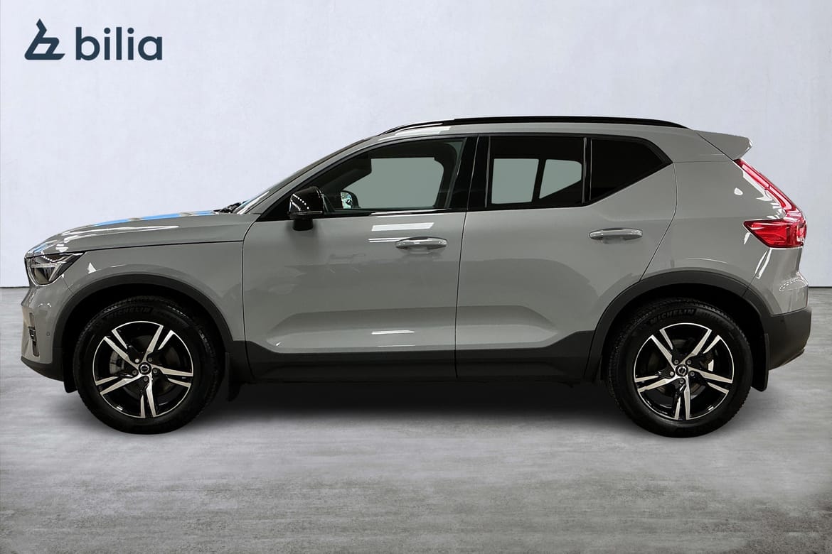 Volvo XC40 B3 FWD Bensin Plus Dark 2025, bild 5/10