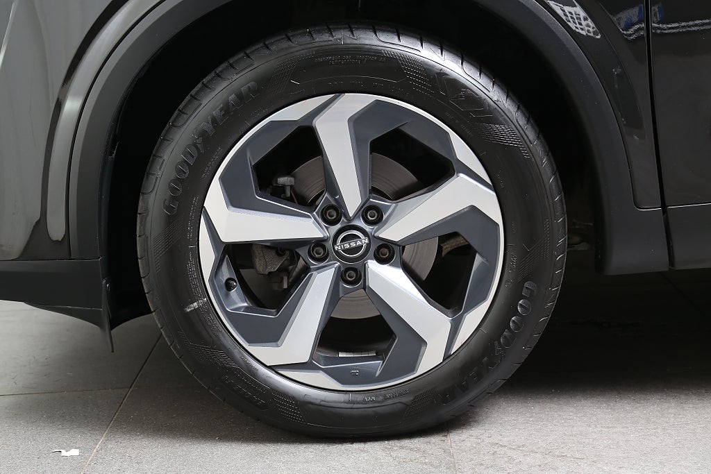Nissan Qashqai 1,3 DIG-T 158hk XTRONIC-CVT I 4WD l Motorv i Leasbar 2024