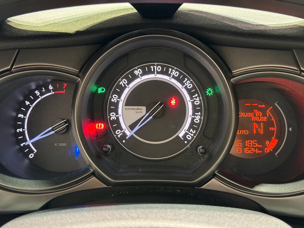 Citroën C3 1.2 e-VTi ETG5 Automat | P-Sensorer 2015