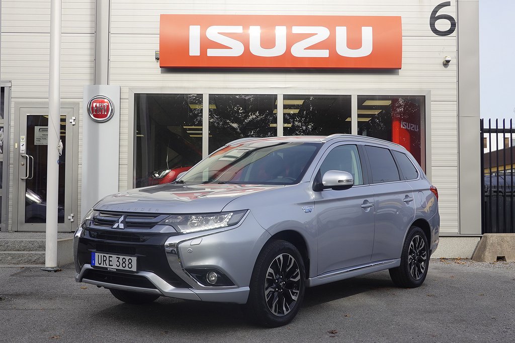 Mitsubishi Outlander PHEV CVT Comfort | Dragkrok | Keyless