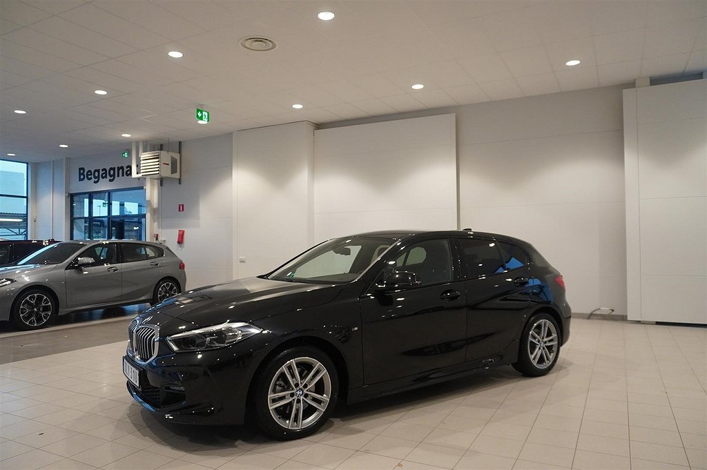 BMW 118 i 5dr M-Sport Fartpilot HiFi Rattvärme Navi 136hk