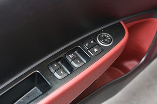 Halvkombi Hyundai i10 10 av 21