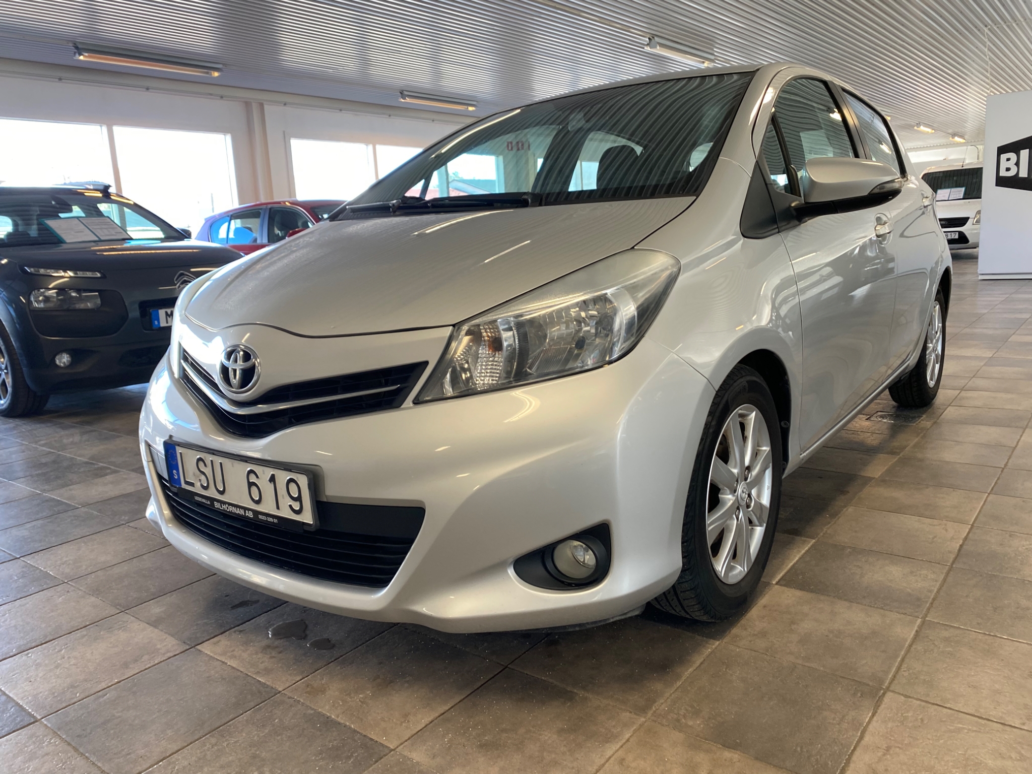 Toyota Yaris 2011, bild 4/32