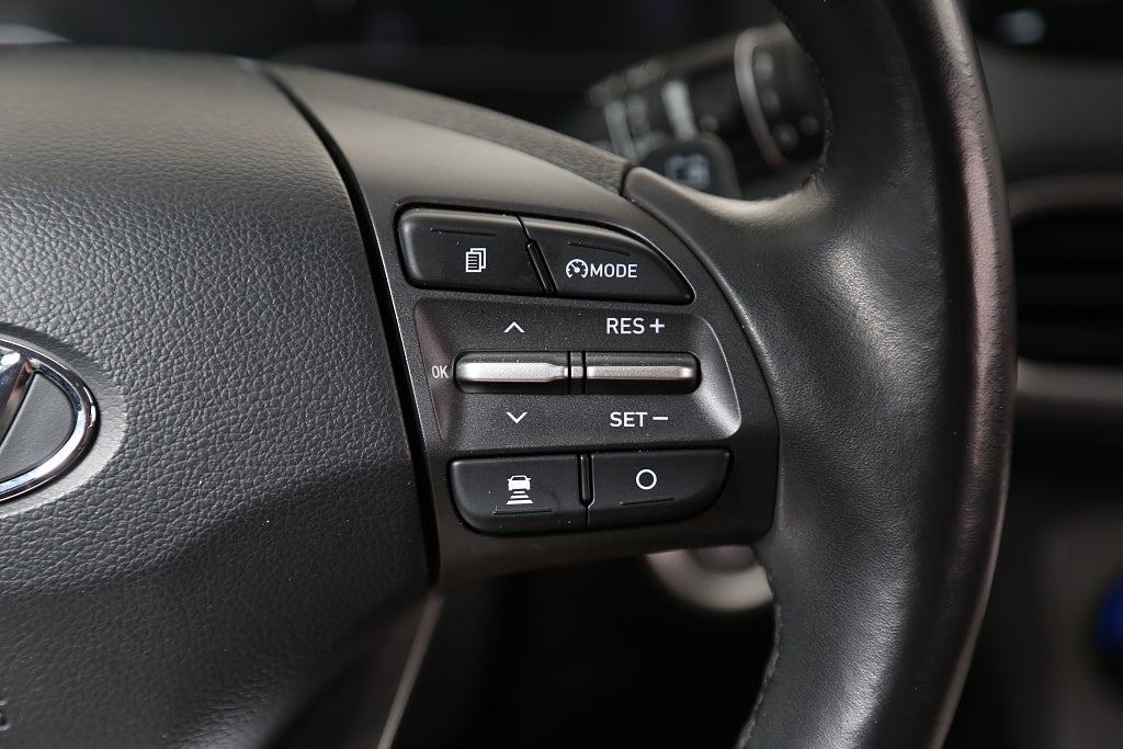 Hyundai Kona Electric 64 kWh Premium Aut Skinn Krell Navi Head up 2019