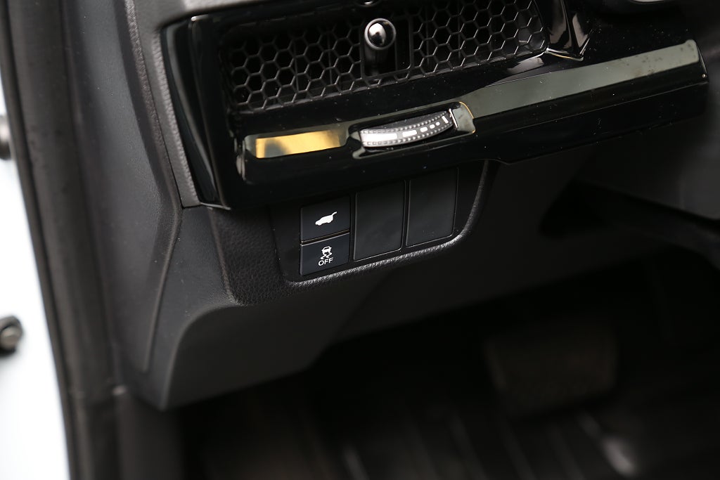 Honda CR-V e:HEV AWD E-CVT 184hk Advance Pano Skinn Motorv 2024