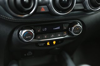 SUV Nissan Juke 19 av 27