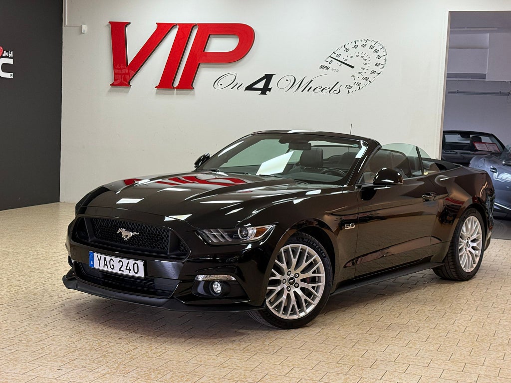 Ford Mustang GT V8 (421hk) Shadow Black Sportavgassytem Sv-Såld