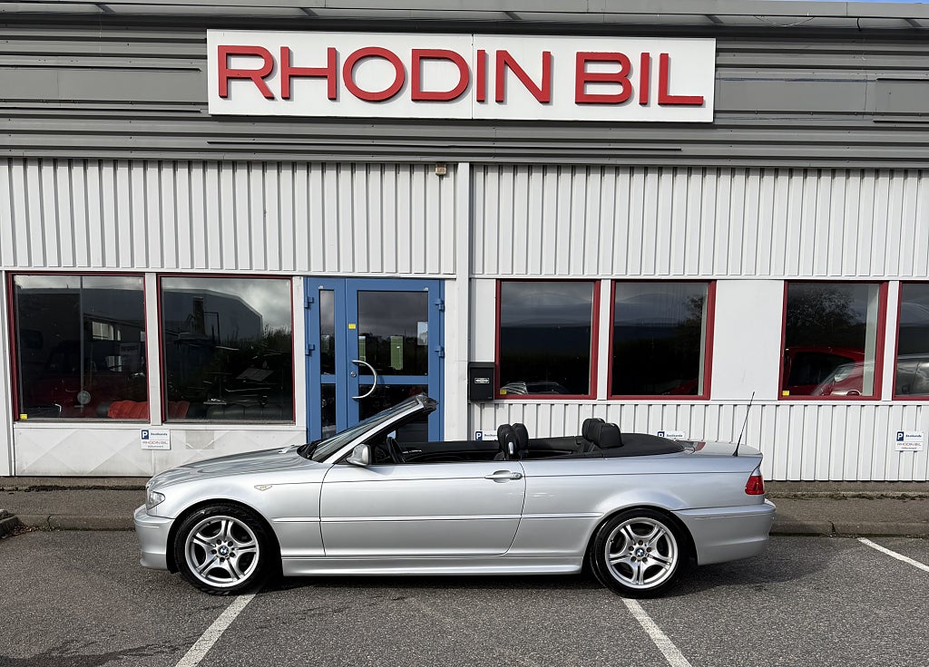 BMW 320 Cab Automat M Sport Skinnklädsel Harman-Kardon Hardtop.