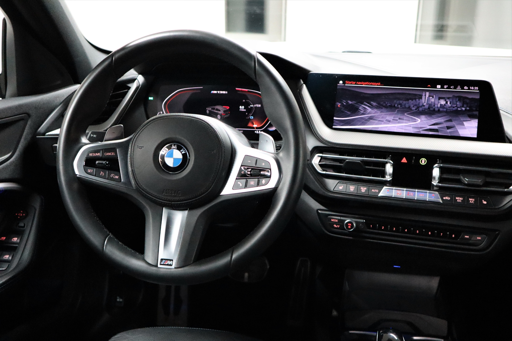 BMW M135 2020, bild 7/51
