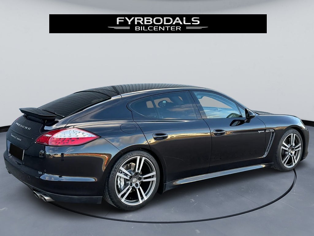 Porsche Panamera S Hybrid 380hk 3,0 V6 RWD Sport Chrono Pack 2012, bild 3