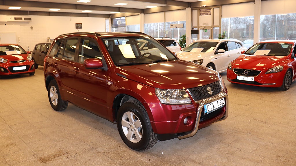 Suzuki Grand Vitara 5-dörrar 2.0 DOHC 16V VVT 4WD Drag 1-brukare