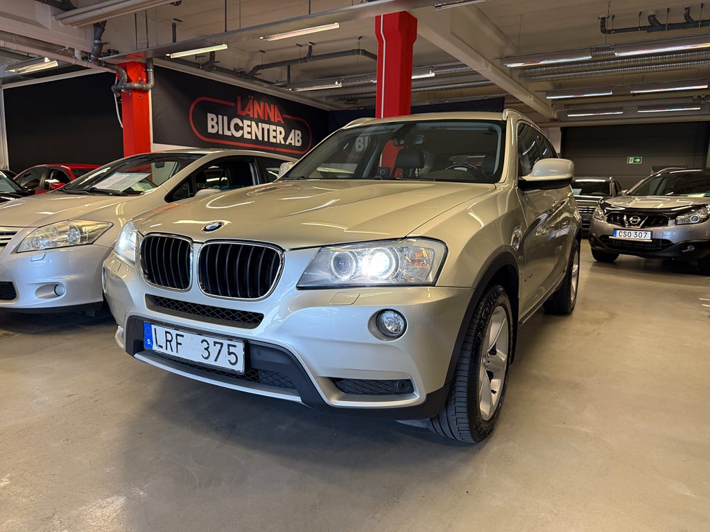BMW X3 2011 - miniatyr 3