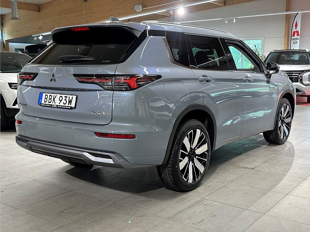 Bild på Mitsubishi Outlander Instyle PHEV Aut 4WD - OMGÅENDE LEVERANS!