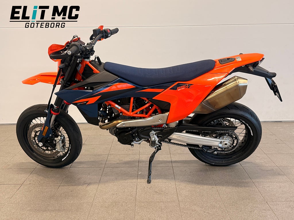 KTM | 690 SMC-R 2026 - miniatyr 14