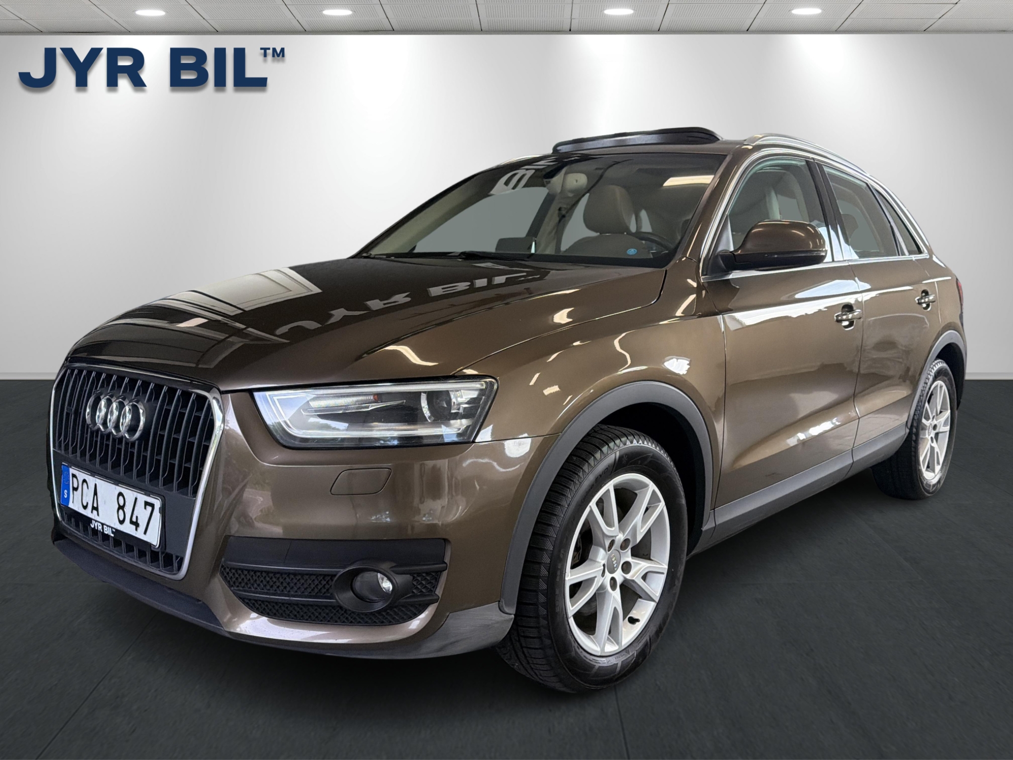 Audi Q3 2012, photo 7/51