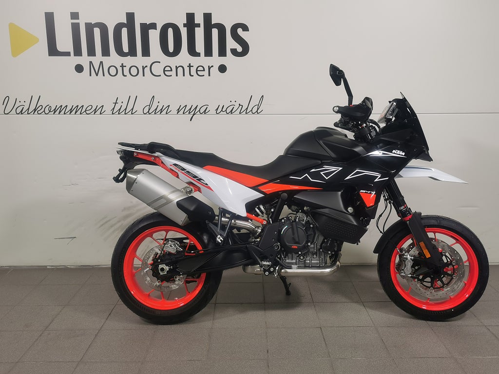 KTM 890 SMT  " FRI FRAKT " 