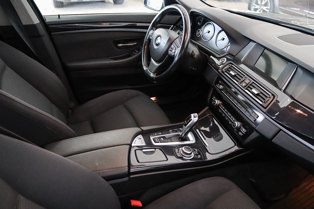 BMW 520 d xDrive Touring Värmare Dragkrok