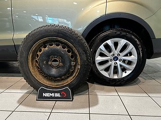 Ford Kuga 1.6 EcoBoost 150hk Trend Drag Mvärm Psens S/V-hjul