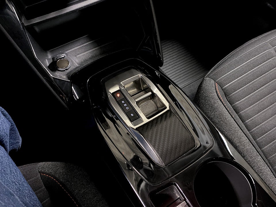 Bild på Peugeot E-2008 Active 50kWh 136hk Aut BACKSENSORER CARPLAY