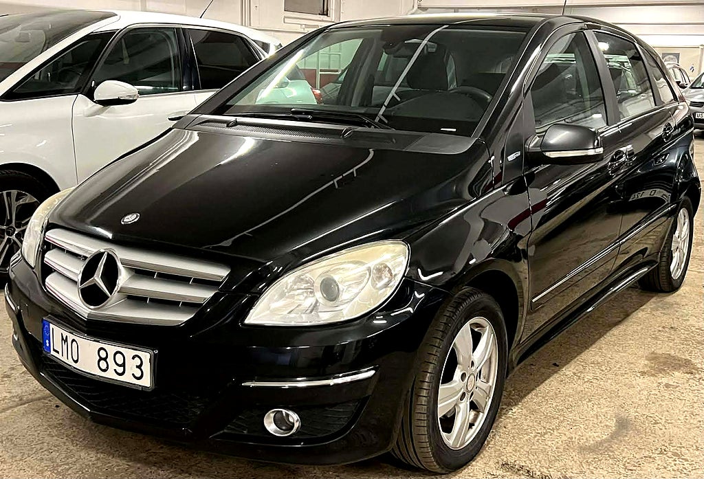 Mercedes-Benz B 180 Ny besiktat Drag 