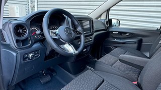 Transportbil - Skåp Mercedes-Benz Vito 8 av 22