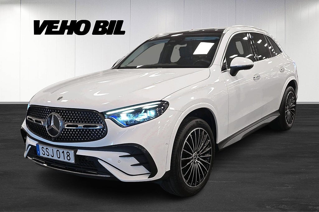 Mercedes-Benz GLC 300e 4MATIC 9G AMG Pano Burmester Drag Navi Carplay 360