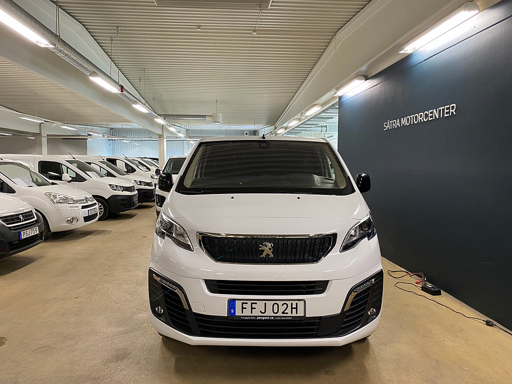 Bild på Peugeot Expert PRO+ L3 2.0 BlueHDi 145hk AUT
