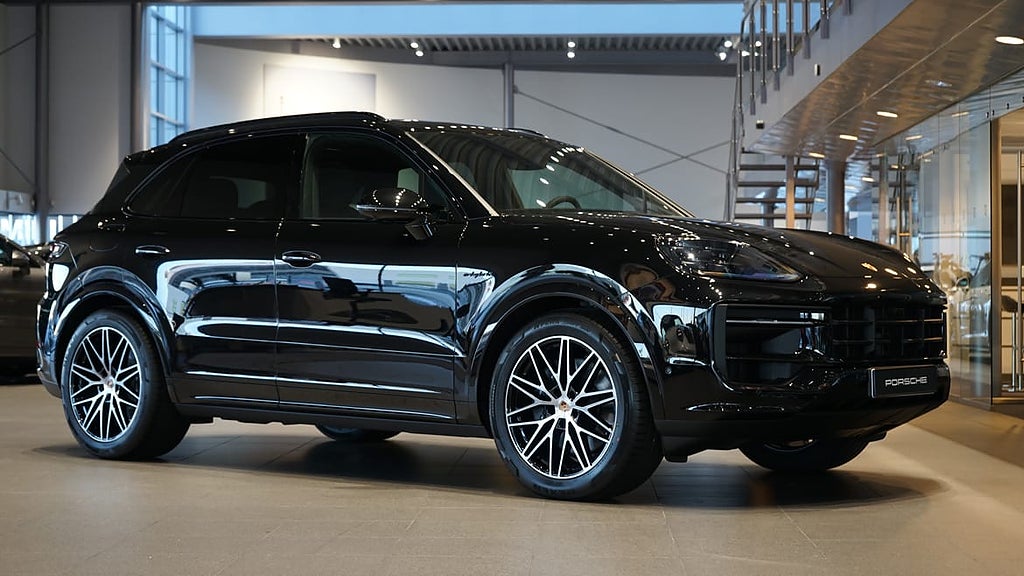 Porsche Cayenne E-Hybrid Black Edition